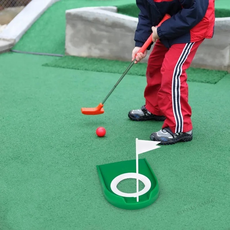 ゴルフパッティングカップ フラッグ付き 練習トレーニング器具 - Golf Equipment Kids のレビューと価格
